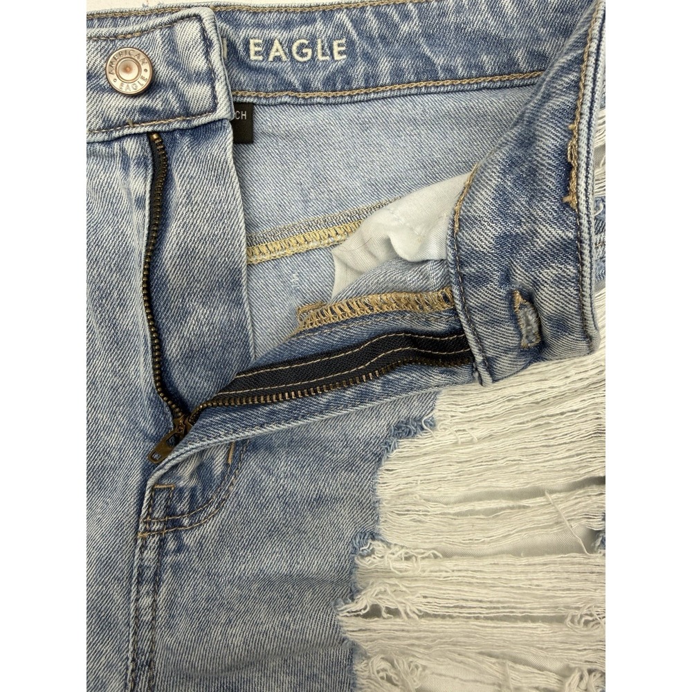 LADIES AMERICAN EAGLE COMFORT STRETCH WAISTBAND DISTRESSSED JEAN SHORTS   SIZE 6 - Picture 11 of 15